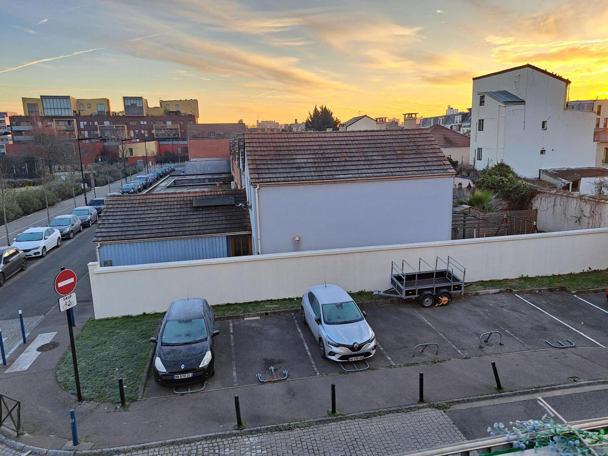 Chez Daniel, Un 2 Pieces Proche De Paris Stade De France Обервилье Экстерьер фото